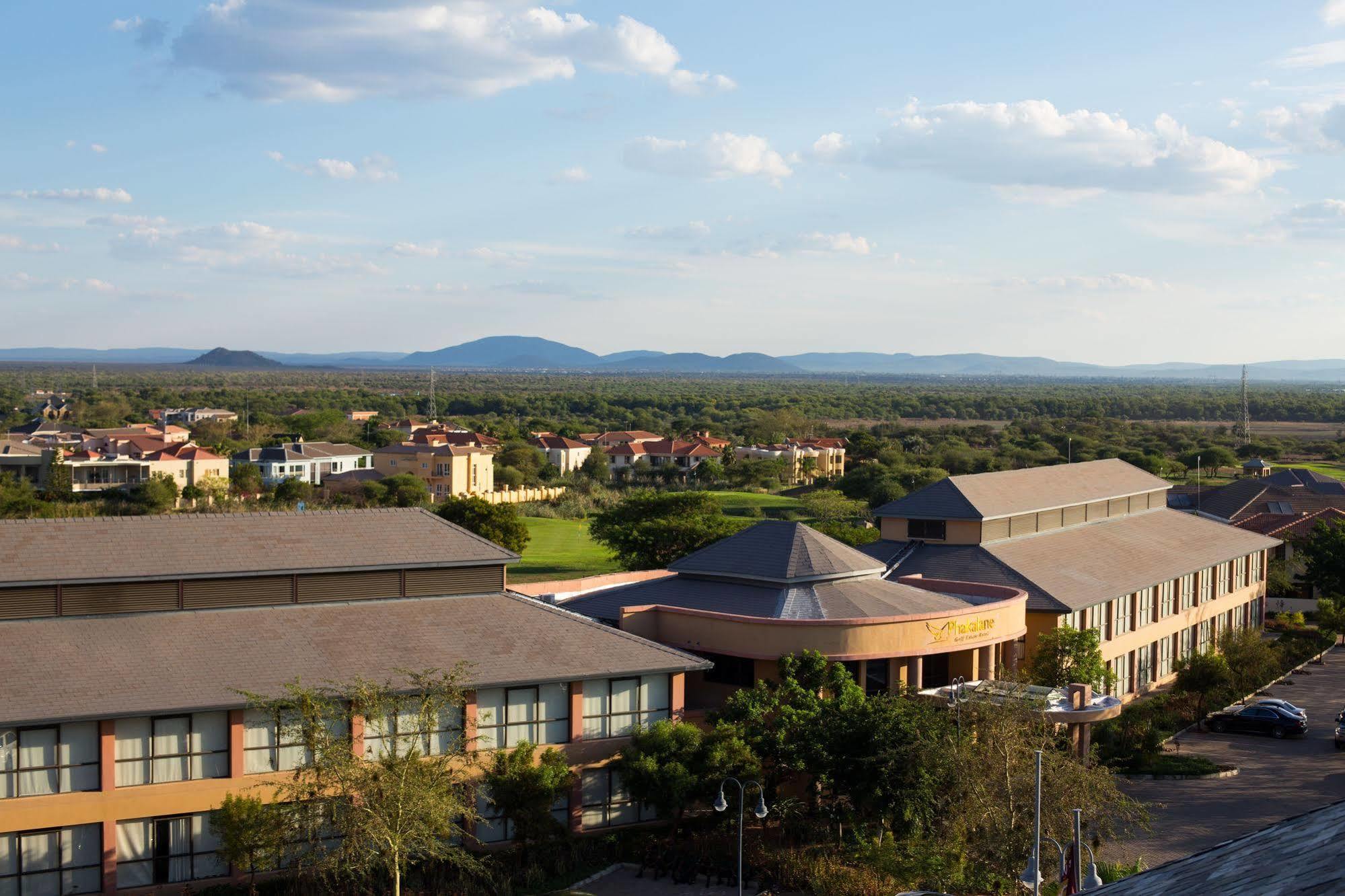 Phakalane Golf Estate Hotel Resort Gaborone Eksteriør billede