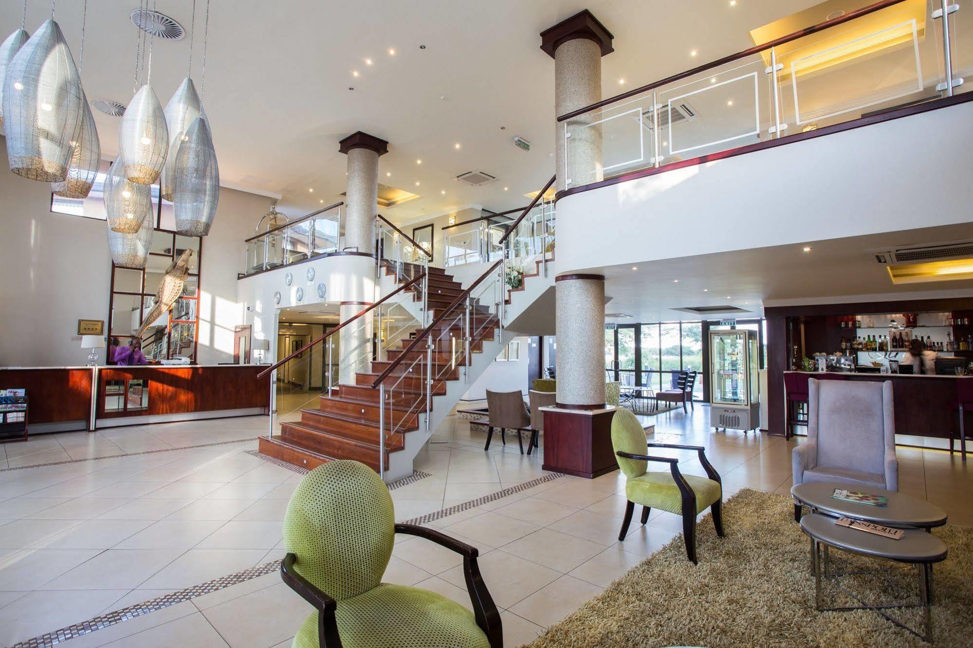 Phakalane Golf Estate Hotel Resort Gaborone Eksteriør billede